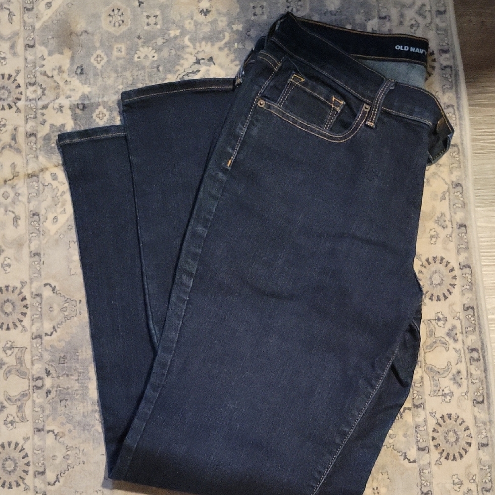 Old Navy Women's Deep Indigo Straight Leg Jeans